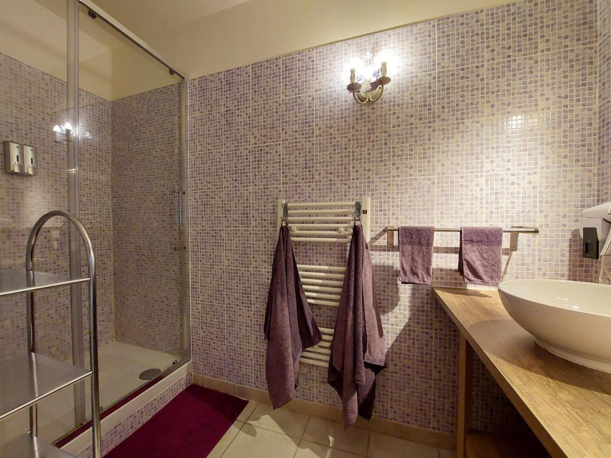Reve Du Verdhon Regusse Luaran gambar